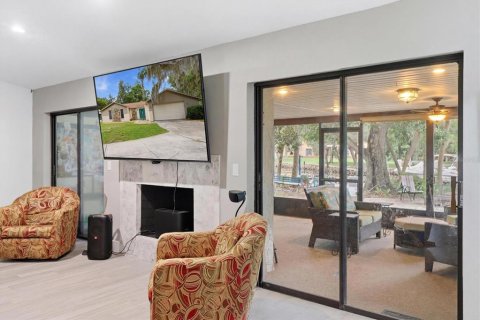 Villa ou maison à vendre à Homosassa, Floride: 3 chambres, 169.36 m2 № 2132468 - photo 17