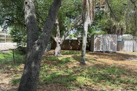 Villa ou maison à louer à Tampa, Floride: 3 chambres, 113.53 m2 № 1835351 - photo 15