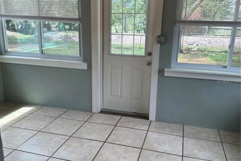 Villa ou maison à louer à Tampa, Floride: 3 chambres, 113.53 m2 № 1835351 - photo 8