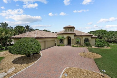 House in Palm Coast, Florida 3 bedrooms, 386.19 sq.m. № 1835143 - photo 3