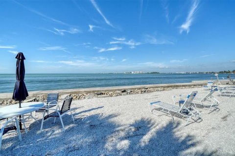 Condominio en venta en Sarasota, Florida, 1 dormitorio, 60.94 m2 № 2151699 - foto 29
