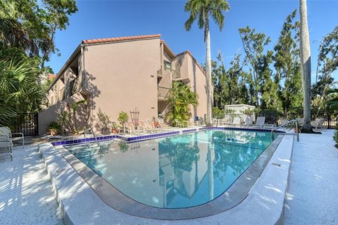 Condominio en venta en Sarasota, Florida, 1 dormitorio, 60.94 m2 № 2151699 - foto 21