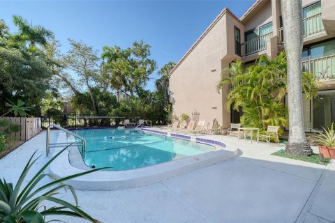 Condominio en venta en Sarasota, Florida, 1 dormitorio, 60.94 m2 № 2151699 - foto 19