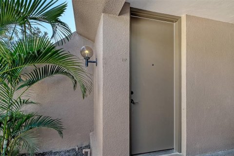 Condominio en venta en Sarasota, Florida, 1 dormitorio, 60.94 m2 № 2151699 - foto 2