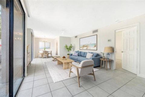 Condominio en venta en Sarasota, Florida, 1 dormitorio, 60.94 m2 № 2151699 - foto 8