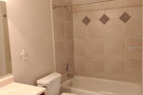 House in Clermont, Florida 3 bedrooms, 230.03 sq.m. № 1903447 - photo 18
