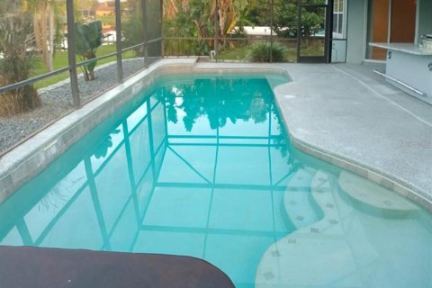 House in Clermont, Florida 3 bedrooms, 230.03 sq.m. № 1903447 - photo 22