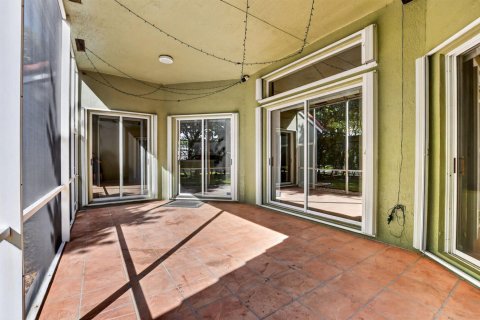 Casa en venta en Coconut Creek, Florida, 4 dormitorios, 216.28 m2 № 2431367 - foto 21