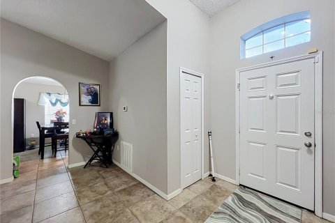House in Orlando, Florida 3 bedrooms, 135.08 sq.m. № 2217850 - photo 4