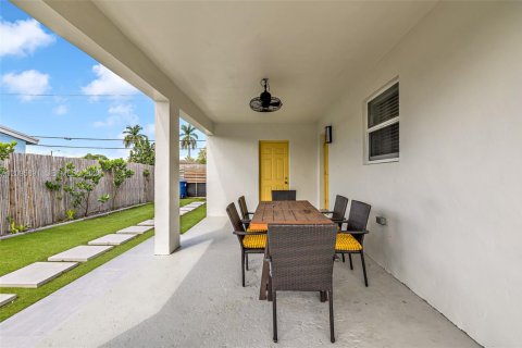Villa ou maison à louer à Miami Gardens, Floride: 3 chambres, 91.79 m2 № 2390013 - photo 4