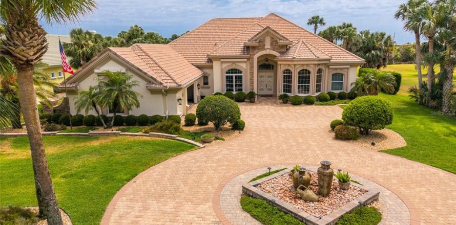 House in Palm Coast, Florida 4 bedrooms, 385.45 sq.m. № 1878274