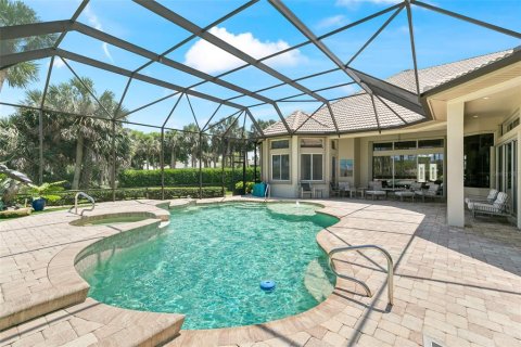 House in Palm Coast, Florida 4 bedrooms, 385.45 sq.m. № 1878274 - photo 24