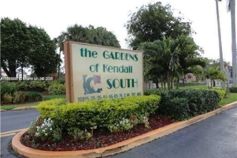 Condo in Miami, Florida, 2 bedrooms  № 1975284