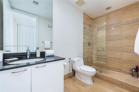 Снять в аренду кондоминиум в Санни-Айлс-Бич, Флорида 3 спальни, 183.39м2, № 2022955 - фото 18