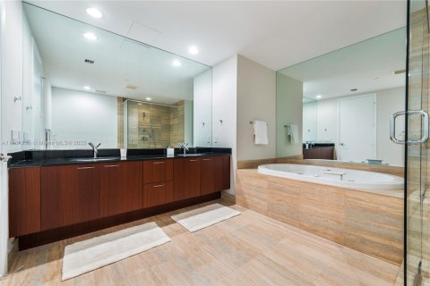 Снять в аренду кондоминиум в Санни-Айлс-Бич, Флорида 3 спальни, 183.39м2, № 2022955 - фото 15