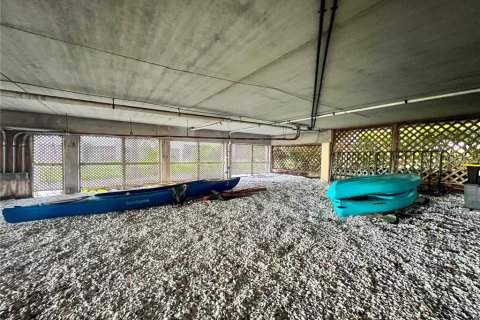 Condo in Bradenton, Florida, 2 bedrooms № 2117801 - photo 27