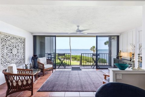 Condo in Bradenton, Florida, 2 bedrooms № 2117801 - photo 3