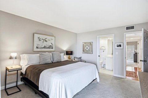 Condo in Bradenton, Florida, 2 bedrooms № 2117801 - photo 21