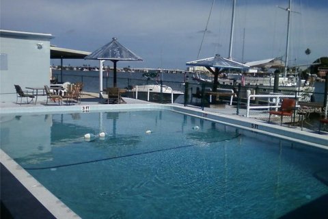 Propiedad comercial en venta en Madeira Beach, Florida, 5 dormitorios, 169.27 m2 № 1820487 - foto 24