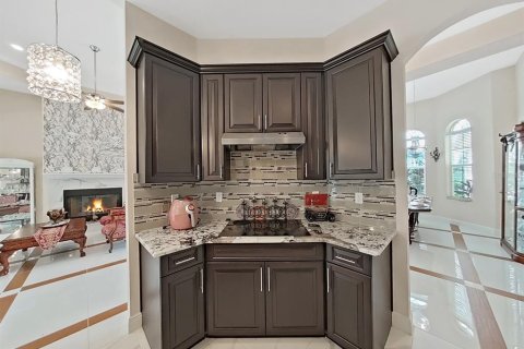 Купить виллу или дом в Одесса, Флорида 3 комнаты, 278.61м2, № 2214787 - фото 14