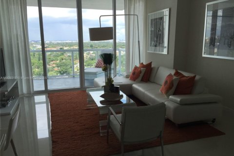 Снять в аренду кондоминиум в Майами, Флорида 2 спальни, № 1964981 - фото 19