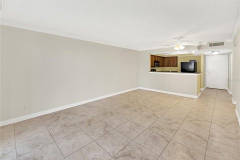 Condo in Sarasota, Florida, 1 bedroom  № 1773166 - photo 2