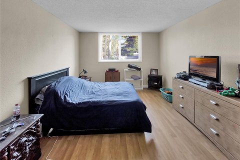 Condo in Sarasota, Florida, 1 bedroom  № 1773166 - photo 19