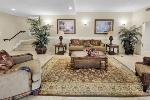 Condo in Sarasota, Florida, 1 bedroom  № 1773166 - photo 11