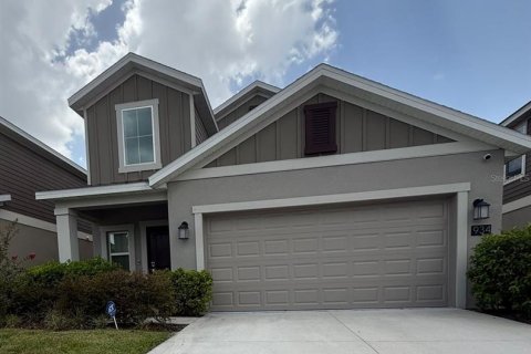 Casa en alquiler en Davenport, Florida, 5 dormitorios, 225.75 m2 № 1853087 - foto 1