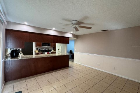 House in Brandon, Florida 3 bedrooms, 143.44 sq.m. № 1669898 - photo 26