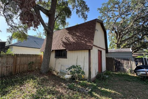 House in Brandon, Florida 3 bedrooms, 143.44 sq.m. № 1669898 - photo 6