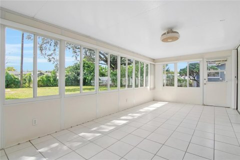 Villa ou maison à vendre à Saint Petersburg, Floride: 2 chambres, 114.83 m2 № 2396686 - photo 18