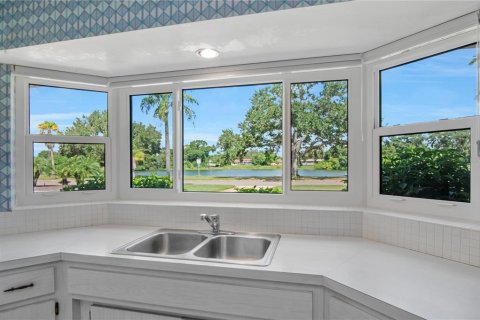 Villa ou maison à vendre à Saint Petersburg, Floride: 2 chambres, 114.83 m2 № 2396686 - photo 7