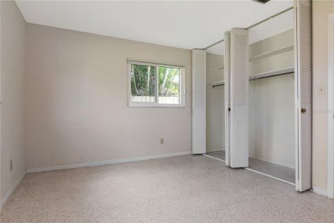 Villa ou maison à vendre à Saint Petersburg, Floride: 2 chambres, 114.83 m2 № 2396686 - photo 13