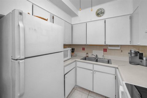 Купить кондоминиум в Клируотер, Флорида 3 комнаты, 93.37м2, № 2167333 - фото 27