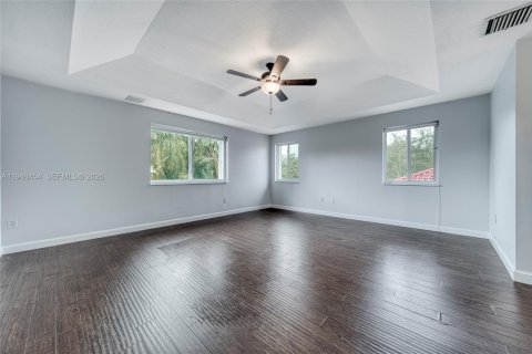 Villa ou maison à louer à Doral, Floride: 4 chambres, 293.76 m2 № 2004234 - photo 30