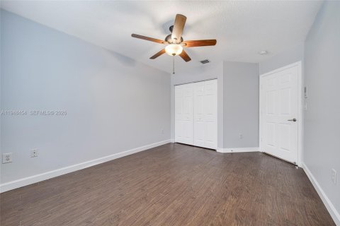 Villa ou maison à louer à Doral, Floride: 4 chambres, 293.76 m2 № 2004234 - photo 24