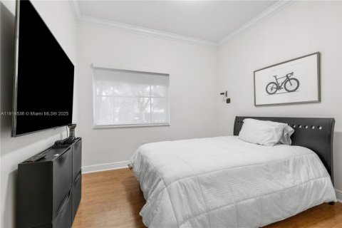 Villa ou maison à louer à Miami, Floride: 3 chambres, 132.94 m2 № 1971356 - photo 6