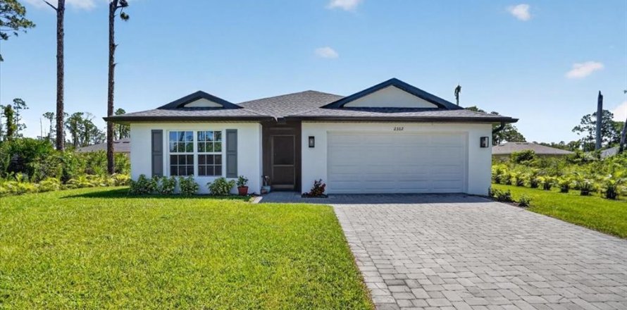 House in North Port, Florida 3 bedrooms, 144.18 sq.m. № 2155661