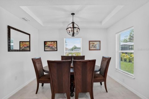 House in North Port, Florida 3 bedrooms, 144.18 sq.m. № 2155661 - photo 23