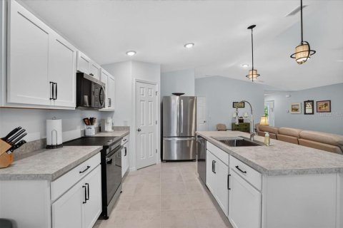 House in North Port, Florida 3 bedrooms, 144.18 sq.m. № 2155661 - photo 20
