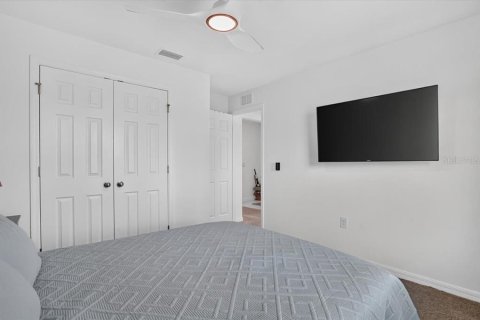 House in North Port, Florida 3 bedrooms, 144.18 sq.m. № 2155661 - photo 30