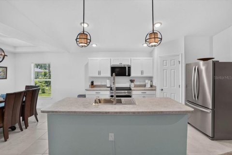 House in North Port, Florida 3 bedrooms, 144.18 sq.m. № 2155661 - photo 18