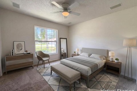 Condo in Sun City Center, Florida, 2 bedrooms  № 2235964 - photo 13