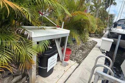 Condominio en venta en North Miami Beach, Florida, 2 dormitorios, 100.61 m2 № 1495148 - foto 4