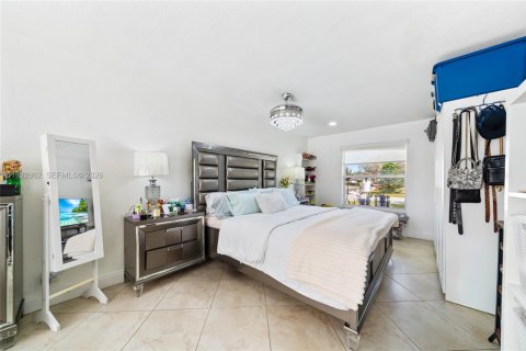 Купить виллу или дом в Пемброк-Пайнс, Флорида 4 спальни, 174.93м2, № 2049282 - фото 13