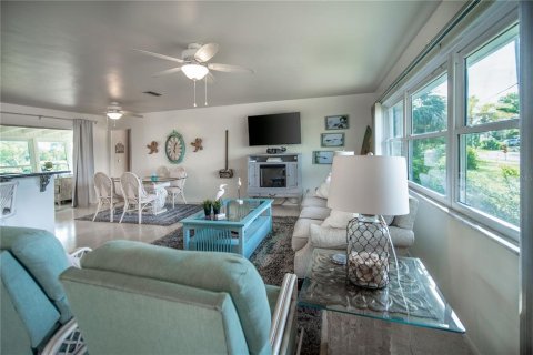 Villa ou maison à vendre à Venice, Floride: 2 chambres, 114.46 m2 № 1654364 - photo 9