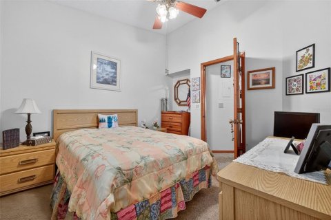 Condo in Sebring, Florida, 2 bedrooms № 1902161 - photo 25