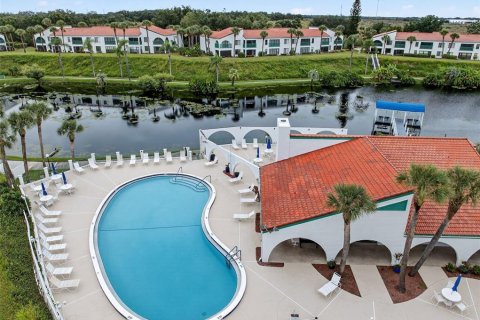 Condo in Sebring, Florida, 2 bedrooms № 1902161 - photo 29