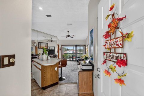 Condo in Sebring, Florida, 2 bedrooms № 1902161 - photo 6